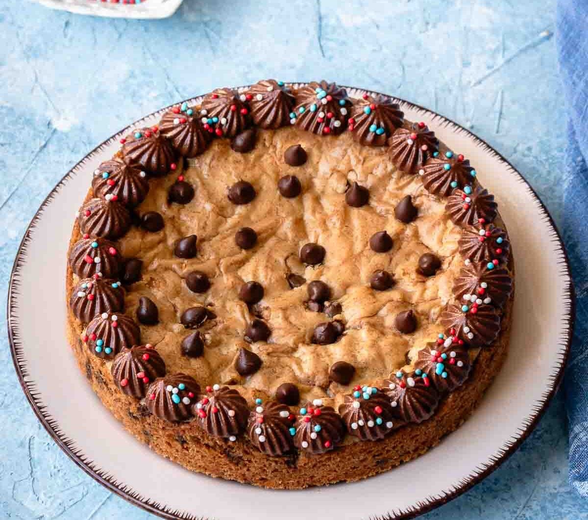 Mini Chocolate Chip Cookie Cake